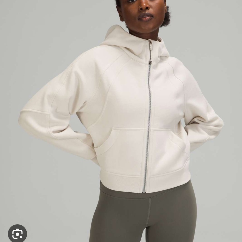 Full zip scuba in color white opal.